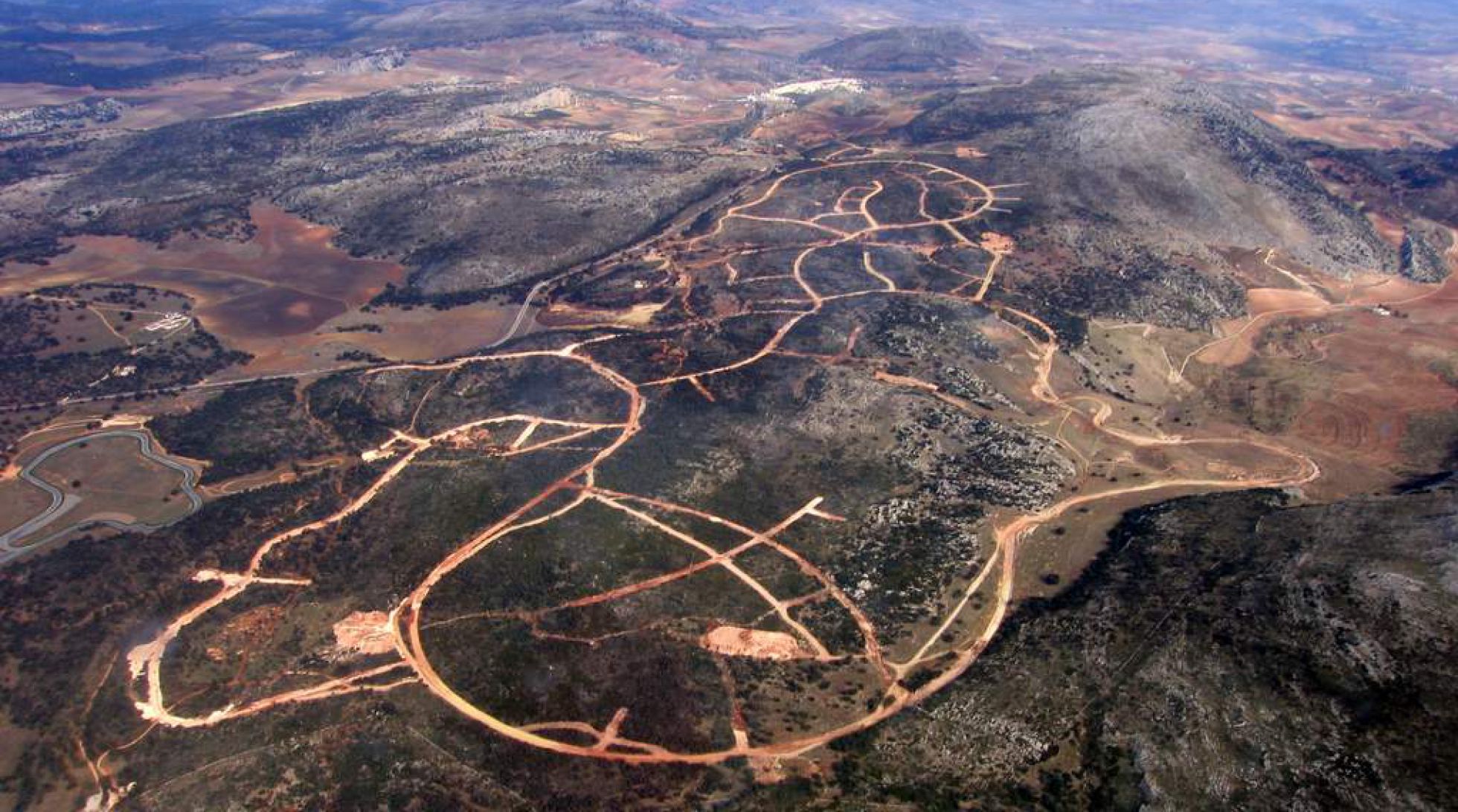 Vista aérea de Los Merinos Norte, en Ronda. Vista aérea de Los Merinos Norte, en Ronda.