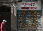 El límit de bars a Ciutat Vella activa l’especulació amb llicències