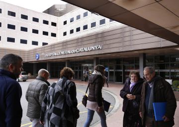 Tres hospitales públicos del Vallès asumen la actividad de dos privados Tres hospitales públicos del Vallès asumen la actividad de dos privados