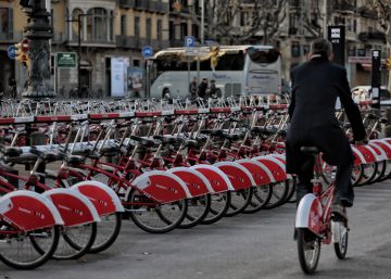 Barcelona se retrasa dos meses en el concurso del nuevo Bicing Barcelona se retrasa dos meses en el concurso del nuevo Bicing