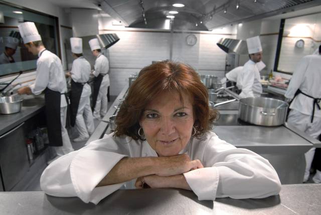 Mey Hofmann. Mey Hofmann.