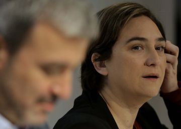 L’independentisme flirteja amb Colau després de la seva ruptura amb els socialistes