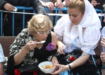 Madrid celebra San Isidro entre la tradición castiza y el recuerdo del 15-M