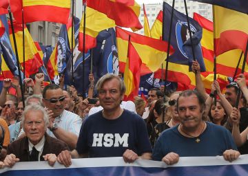La Eurocámara pide ilegalizar las organizaciones que exaltan el fascismo