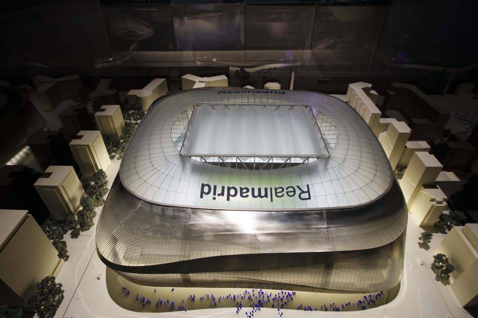 Maqueta del proyecto frustrado de reforma del Santiago Bernabéu.