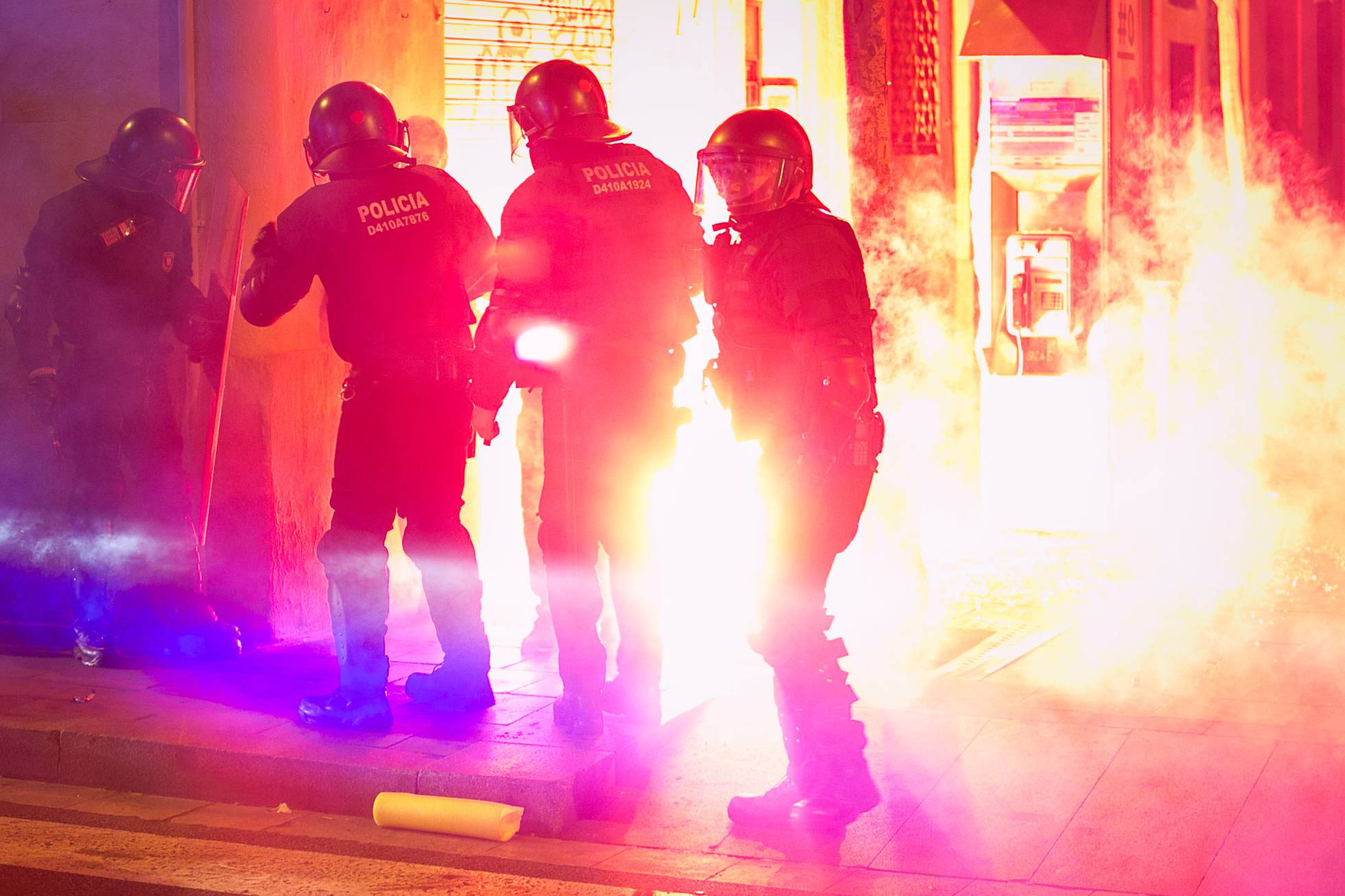 Disturbios anoche en Gràcia. Disturbios anoche en Gràcia.