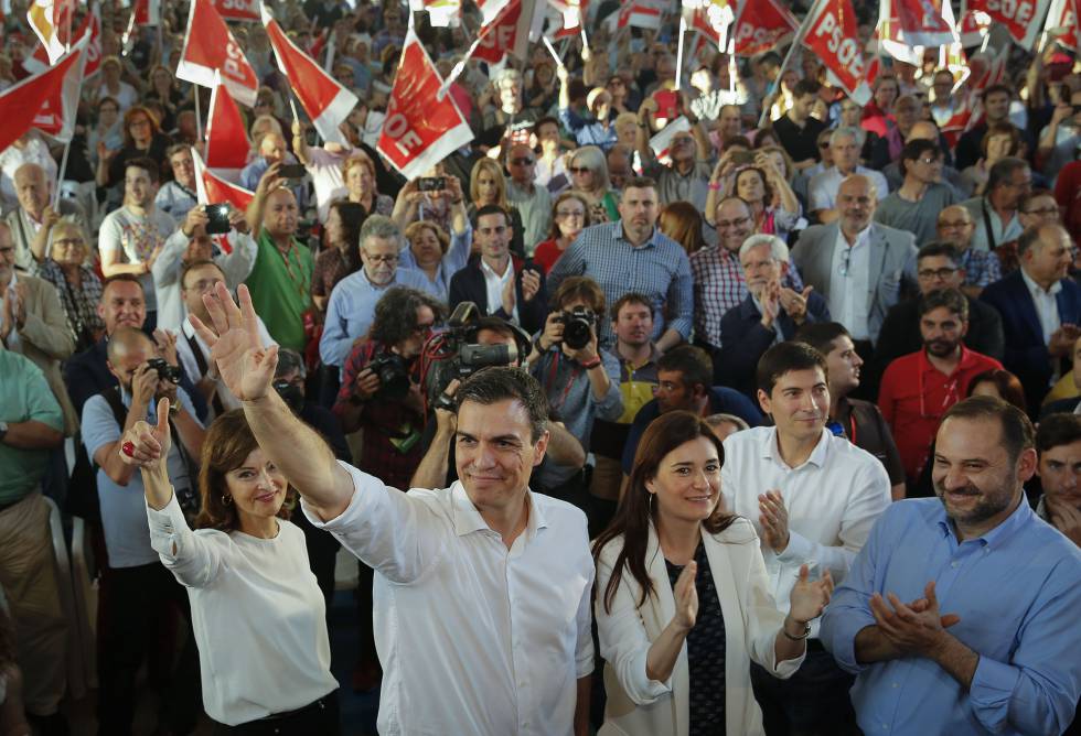 Sánchez: “La diferencia con Iglesias es que yo sí soy de izquierdas” Sánchez: “La diferencia con Iglesias es que yo sí soy de izquierdas”