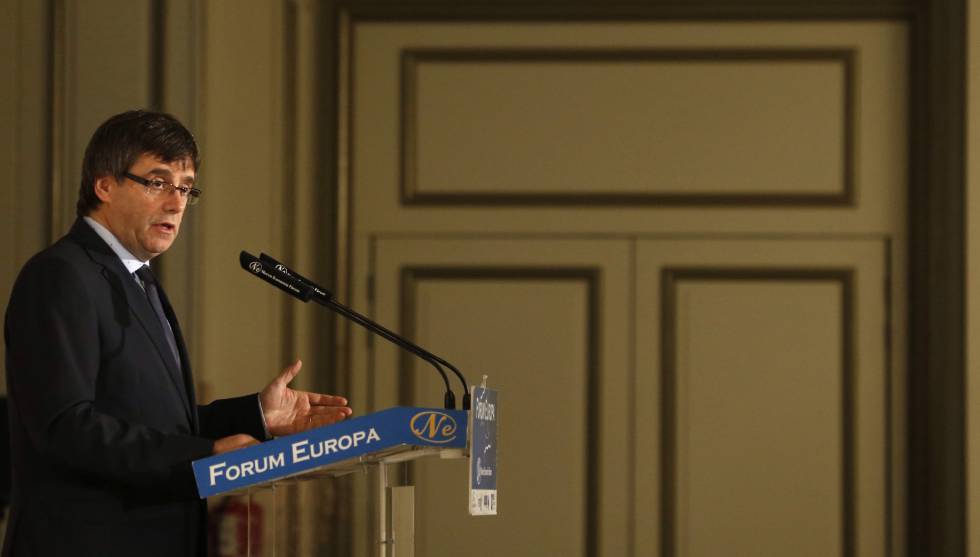 El presidente de la Generalitat, Carles Puigdemont, en el foro Nueva Economía.