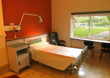 El hospital Virgen de la Poveda cede recursos públicos sin autorización