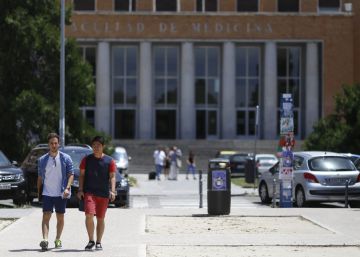 Los hogares aumentan su gasto en universidad un 70% durante la crisis