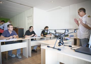 De professió, pilot de dron