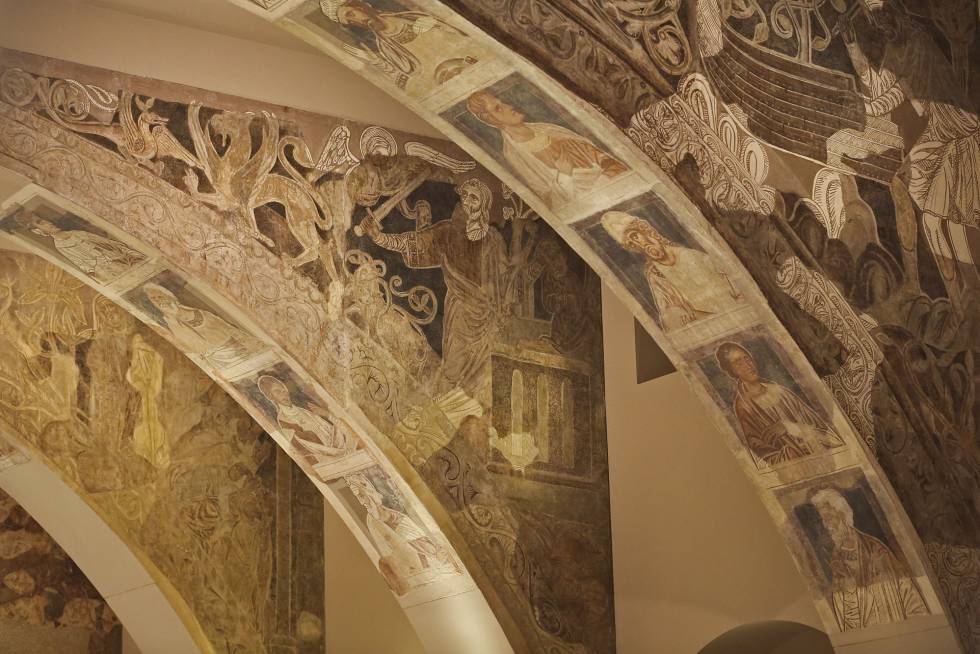 Pinturas de la sala cpitular del Monasterio de Sijena expuesta en el MNAC.