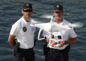 Os drones vigiam as praias espanholas