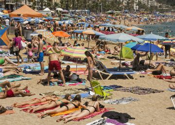 L’estiu de rècord reobre el debat sobre la taxa turística