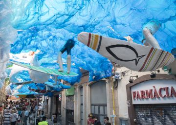 Gràcia se trae el mar a casa por las fiestas
