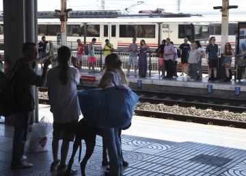 La falta de maquinistas agrava los retrasos de Rodalies