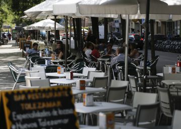 Cae un 45% la recaudación por sanciones a las terrazas en Madrid Cae un 45% la recaudación por sanciones a las terrazas en Madrid