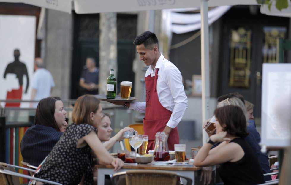 Una terraza en el centro de Madrid.