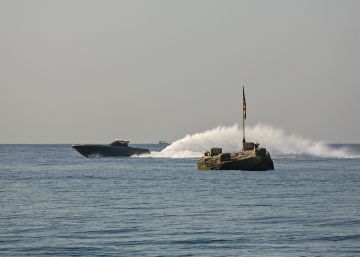 Un pueblo cosido desde el mar Un pueblo cosido desde el mar