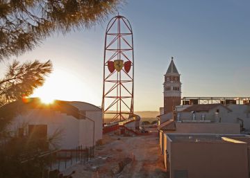 Ferrari Land accelera
