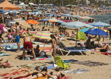 Barcelona planifica una nova taxa turística per al 2017