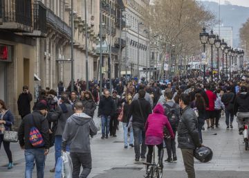 La Generalitat autorizará a hacer rebajas durante todo el año