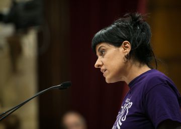 Anna Gabriel: “Esta cuestión de confianza no les da carta blanca con los Presupuestos” Anna Gabriel: “Esta cuestión de confianza no les da carta blanca con los Presupuestos”