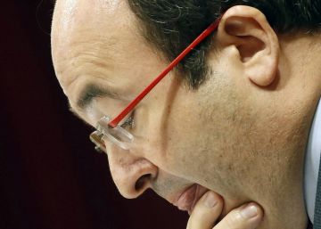 El PSC cierra filas con Sánchez y critica las dimisiones en el PSOE