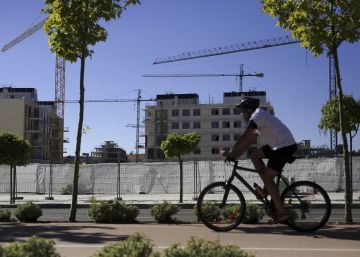 Un 42% más de licencias de obra avivan un nuevo fervor inmobiliario en Madrid Un 42% más de licencias de obra avivan un nuevo fervor inmobiliario en Madrid
