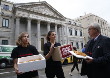 Croquetes fetes amb sobralles per alimentar el Congrés