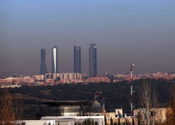 Madrid subirá un 50% la tarifa de aparcamiento a los coches más contaminantes