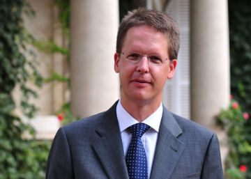 IESE supera por primera vez los 100 millones de euros de ingresos