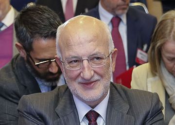 Los empresarios valencianos exigen a Rajoy el corredor mediterráneo Los empresarios valencianos exigen a Rajoy el corredor mediterráneo