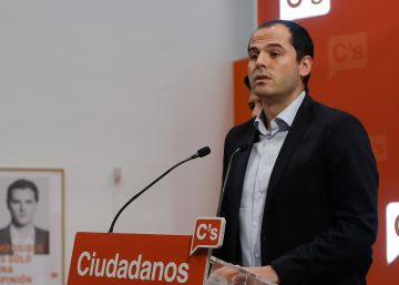 Ciudadanos reclamará en la Asamblea la gratuidad del transporte