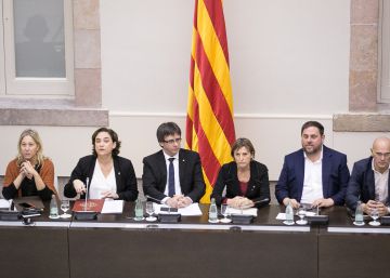 Romeva pide a Colau que defienda el referéndum aunque no se pacte Romeva pide a Colau que defienda el referéndum aunque no se pacte