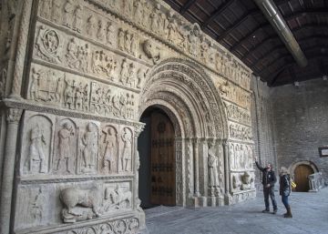 El pantocràtor de barba daurada i galtes rosades El pantocràtor de barba daurada i galtes rosades