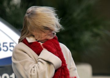 El Gobierno moviliza 200 efectivos y 66 quitanieves por la ola de frío