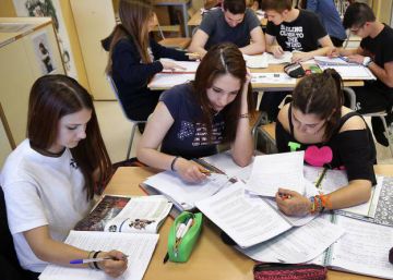 El Gobierno valenciano revisa todos los conciertos de Bachillerato y FP El Gobierno valenciano revisa todos los conciertos de Bachillerato y FP