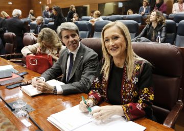 Ciudadanos y Podemos acusan a Cifuentes de “cachondearse” con las cuentas del Campus de la Justicia Ciudadanos y Podemos acusan a Cifuentes de “cachondearse” con las cuentas del Campus de la Justicia