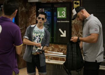 Los carteristas abandonan el Metro y se trasladan a los centros comerciales Los carteristas abandonan el Metro y se trasladan a los centros comerciales