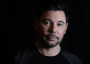 Miguel Poveda regresa a Valencia cantando a la libertad