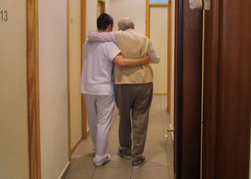 Igualdad se compromete a atender a 234.000 dependientes en 2017