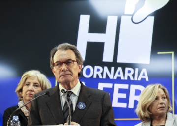 Líder catalão fica inelegível por dois anos por convocar referendo de independência