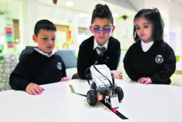 Robótica en el colegio SEK El Castillo, en Villanueva de la Cañada.