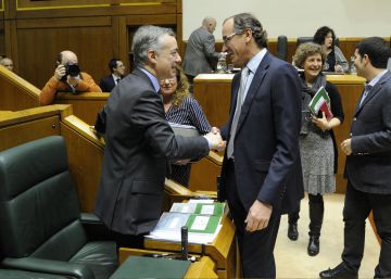 El PNV admite que tiene una “deuda” con Rajoy tras el pacto presupuestario vasco El PNV admite que tiene una “deuda” con Rajoy tras el pacto presupuestario vasco