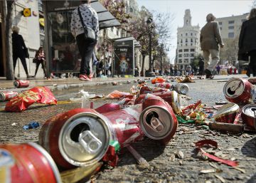 Valencia multiplicará los “puntos para miccionar” durante las Fallas