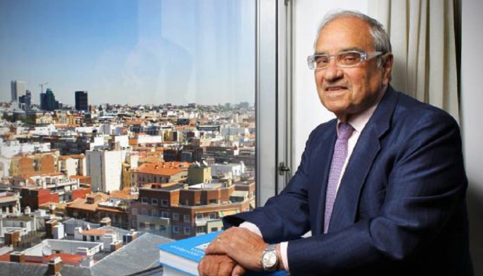 Martín Vila al seu despatx, el 2013.