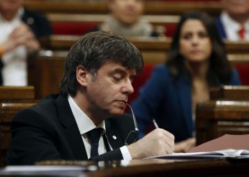 Romeva acusa Ciutadans de sentir-se “còmodes envoltats de falangistes”