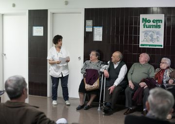 Una veintena de ambulatorios se rebela por la saturación de los centros Una veintena de ambulatorios se rebela por la saturación de los centros