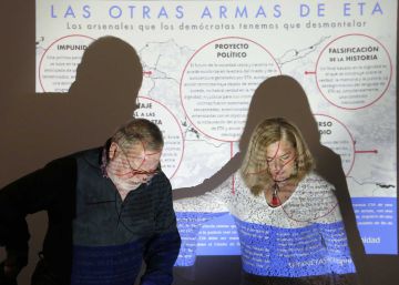 Savater: “No queremos que ETA cambie las armas de matar por las de mentir” Savater: “No queremos que ETA cambie las armas de matar por las de mentir”